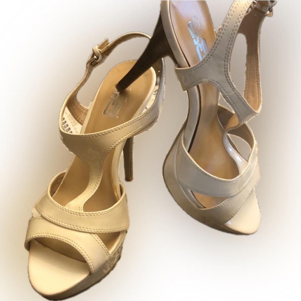 From 9 & Co Beautiful high heels wedge shoes